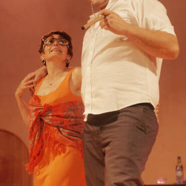 5-toi-toi-toi-spectacle-adultes-compagnie-ni-plus-ni-moins-ateliers-theatre-vannes.jpg