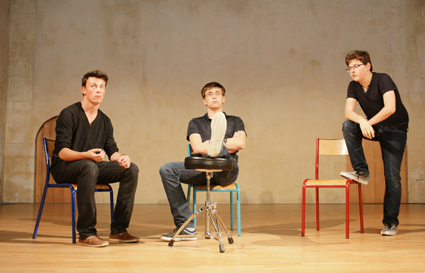 "Comme au cinéma", textes de Sophie Balazard, Fanny-Gaëlle Gentet et Jean-Noël Picq par l'atelier théâtre jeunes à l'Auditorium des Carmes à Vannes en 2014.